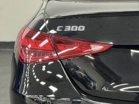 Used 2022 Mercedes-Benz C 300 Sedan image 13