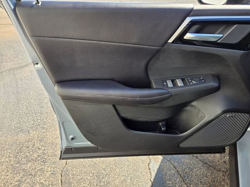 New 2025 Mitsubishi Outlander Trail Edition image 19