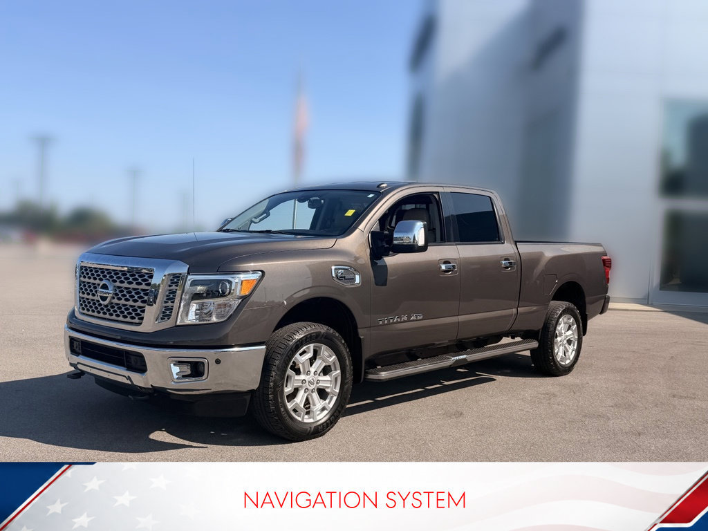 Used 2016 Nissan Titan SL RWD image 2