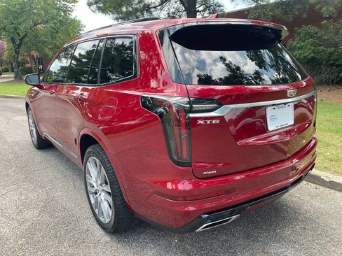 Used 2020 Cadillac XT6 Sport AWD/4WD image 3