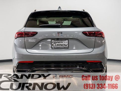 New 2025 Buick Envision Sport Touring image 8