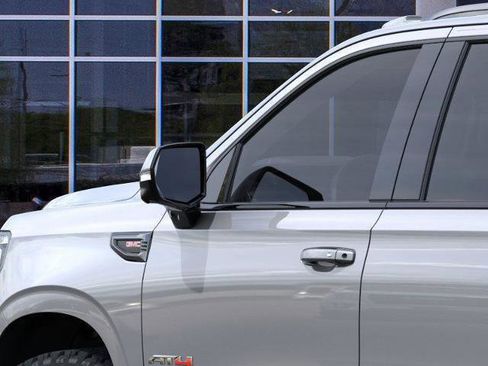 New 2026 GMC Yukon XL AT4 w/ AT4 Premium Package image 60