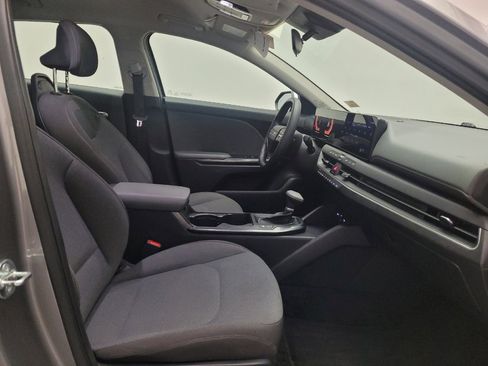 Used 2025 Kia K4 FWD image 21
