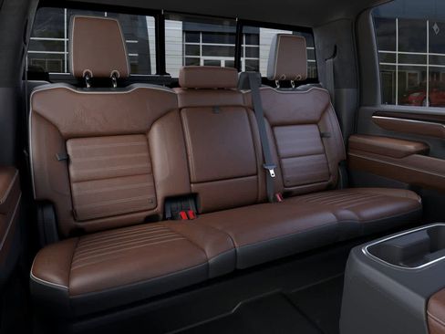 New 2026 GMC Sierra 2500 Denali Ultimate image 17