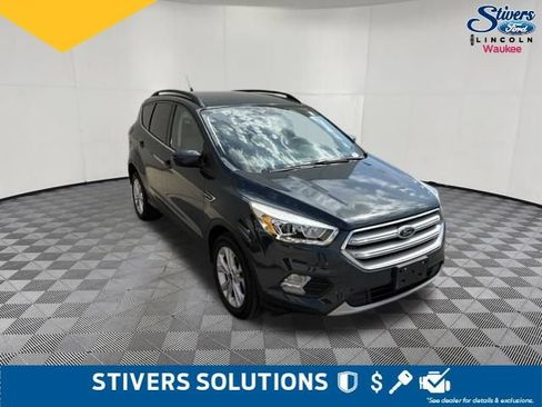 Used 2019 Ford Escape SEL AWD/4WD image 3