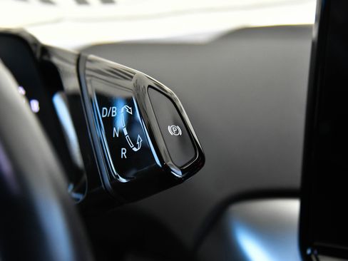 Used 2021 Volkswagen ID.4 Pro image 30