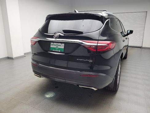 Used 2018 Buick Enclave Avenir w/ Avenir Technology Package AWD/4WD image 7