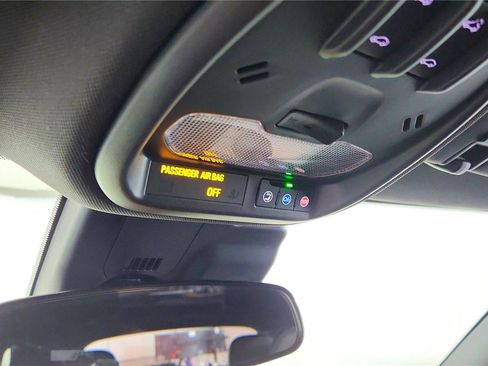 New 2026 Chevrolet Trax RS w/ Sunroof Package image 44