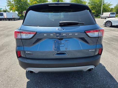 Certified 2020 Ford Escape SEL AWD/4WD image 4