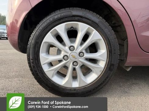 Used 2021 Chevrolet Spark LT FWD image 9