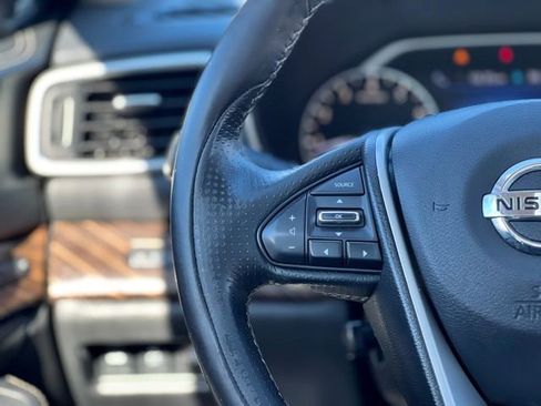 Used 2018 Nissan Maxima Platinum image 32
