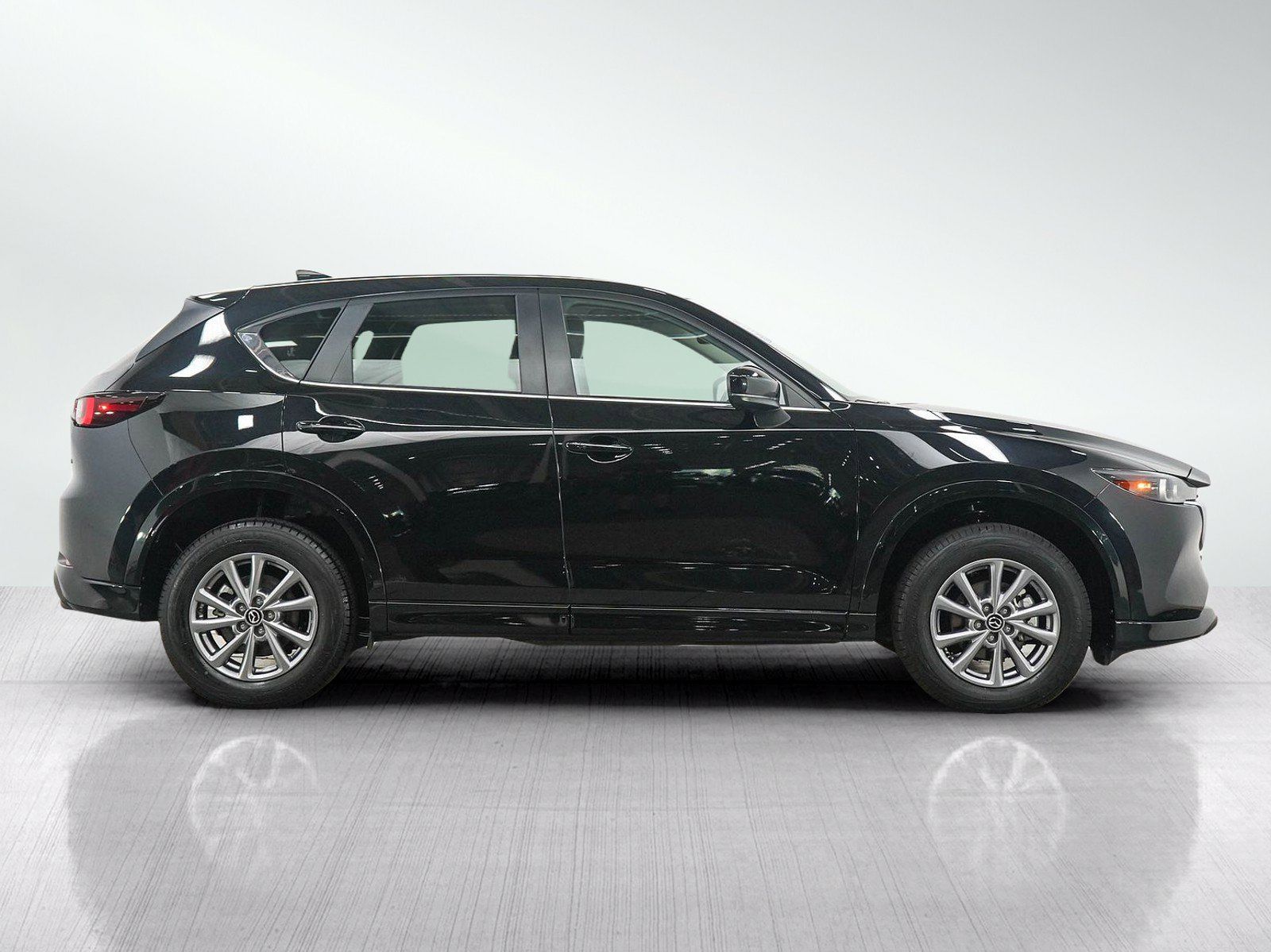Used 2025 MAZDA CX-5 AWD 2.5 S w/ Preferred Package image 6