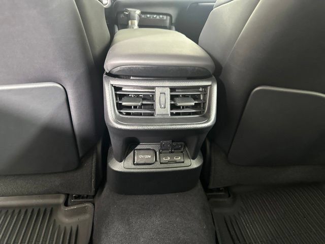 Used 2023 Lexus ES 350 Ultra Luxury w/ Accessory Package (Z2) FWD image 27