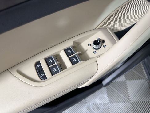 Used 2025 Audi Q5 2.0T Premium Plus w/ Premium Plus Package image 21