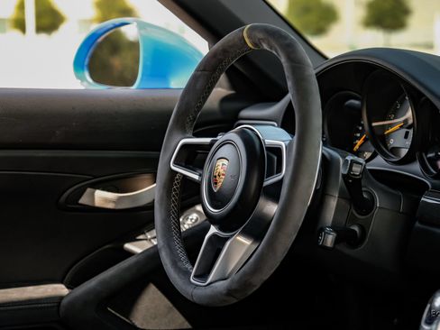 Used 2016 Porsche 911 GT3 RS RWD image 45