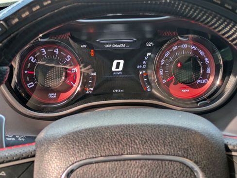 Used 2019 Dodge Challenger SRT Hellcat image 15