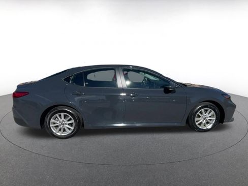 Used 2025 Toyota Camry LE image 15