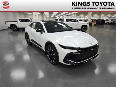 New 2026 Toyota Crown Platinum