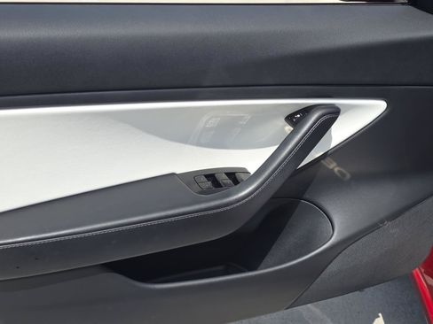 Used 2019 Tesla Model 3 Long Range AWD/4WD image 14