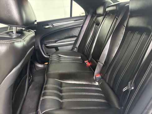 Used 2021 Chrysler 300 S image 19