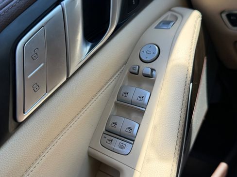 Used 2019 BMW X7 xDrive40i w/ Premium Package AWD/4WD image 40