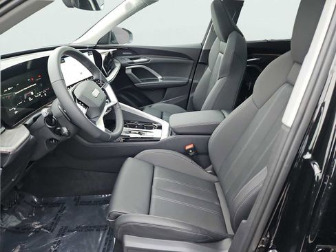 New 2025 Audi Q5 Premium Plus image 23