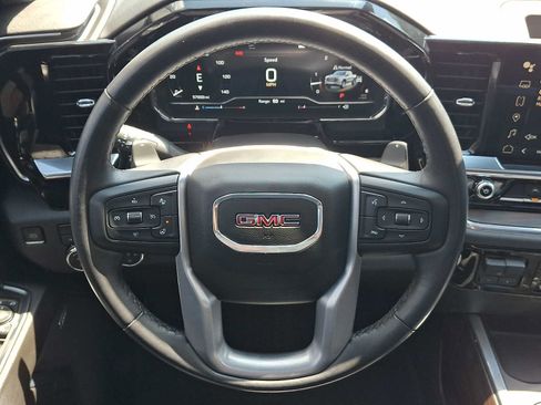 Used 2023 GMC Sierra 1500 SLT w/ SLT Premium Plus Package AWD/4WD image 22
