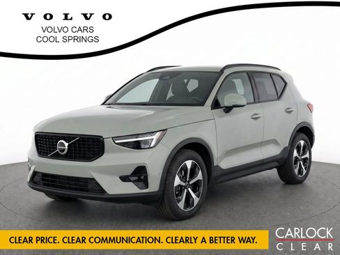 Used 2024 Volvo XC40 B5 Plus w/ Protection Package Premier AWD/4WD image 1