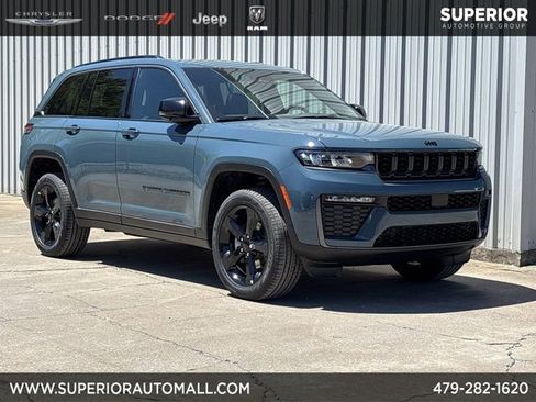 New 2026 Jeep Grand Cherokee Limited w/ Limited Altitude Package AWD/4WD image 1