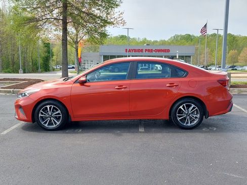 Used 2023 Kia Forte LXS image 10