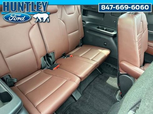 Used 2024 Kia Telluride SX Prestige AWD/4WD image 11