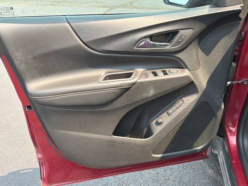 Used 2019 Chevrolet Equinox Premier FWD image 16