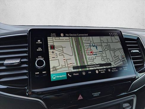 Used 2025 Honda Ridgeline Black Edition image 13