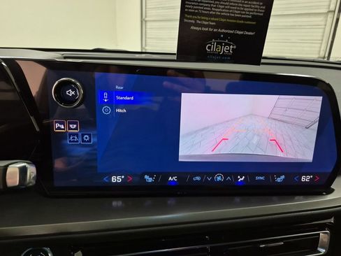 New 2026 Chevrolet Traverse LT w/ LPO, Floor Liner Package image 15