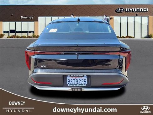 Used 2025 Kia K4 LXS image 5