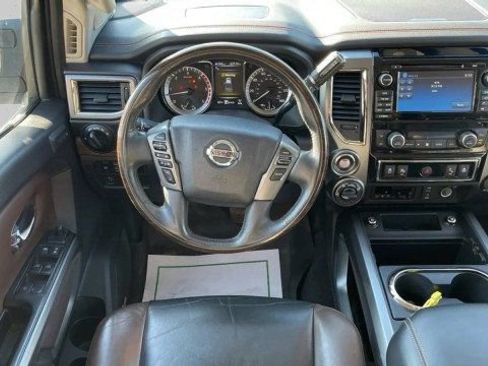 Used 2016 Nissan Titan Platinum Reserve AWD/4WD image 15