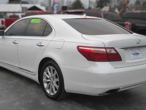 Used 2012 Lexus LS 460 AWD image 6
