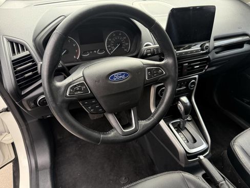 Used 2021 Ford EcoSport Titanium image 12