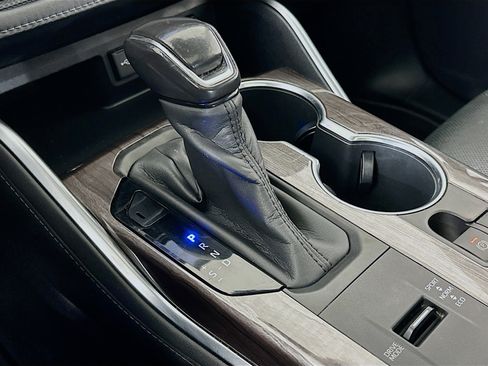 Used 2020 Toyota Highlander Limited image 25