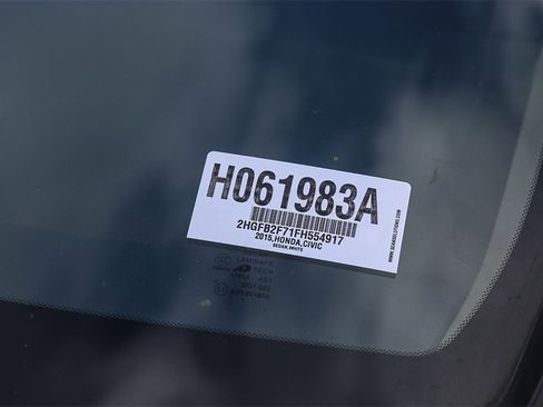 Used 2015 Honda Civic SE image 11