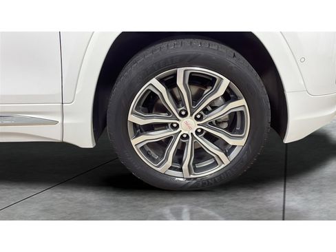 Used 2018 GMC Terrain Denali w/ Advanced Safety Package AWD/4WD image 21