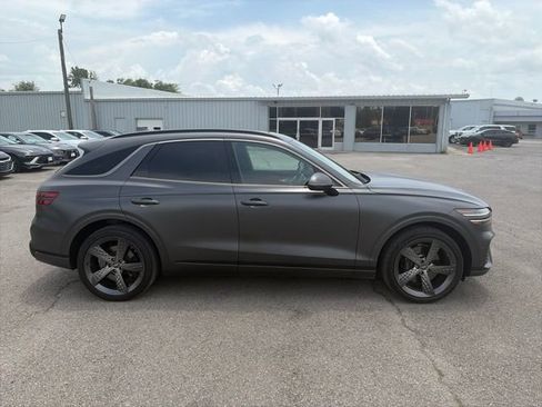 Used 2024 Genesis GV70 2.5T w/ Sport Prestige Package AWD/4WD image 7