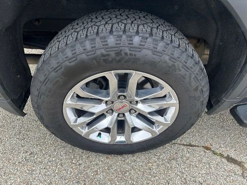 Used 2020 GMC Sierra 1500 SLT w/ SLT Premium Plus Package image 10