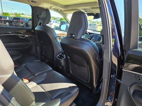 Used 2019 Volvo XC90 T6 Momentum w/ Protection Package Premier AWD/4WD image 13