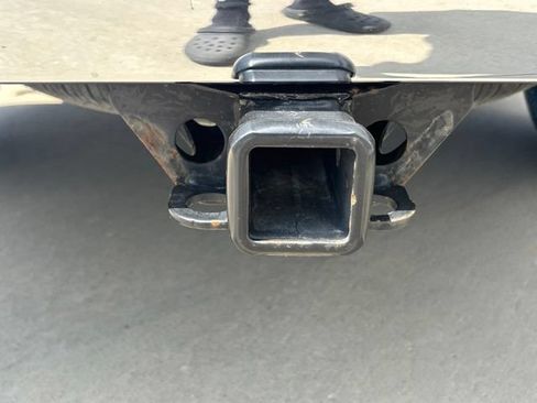 Used 2022 Chevrolet Silverado 1500 LT w/ Convenience Package II AWD/4WD image 28