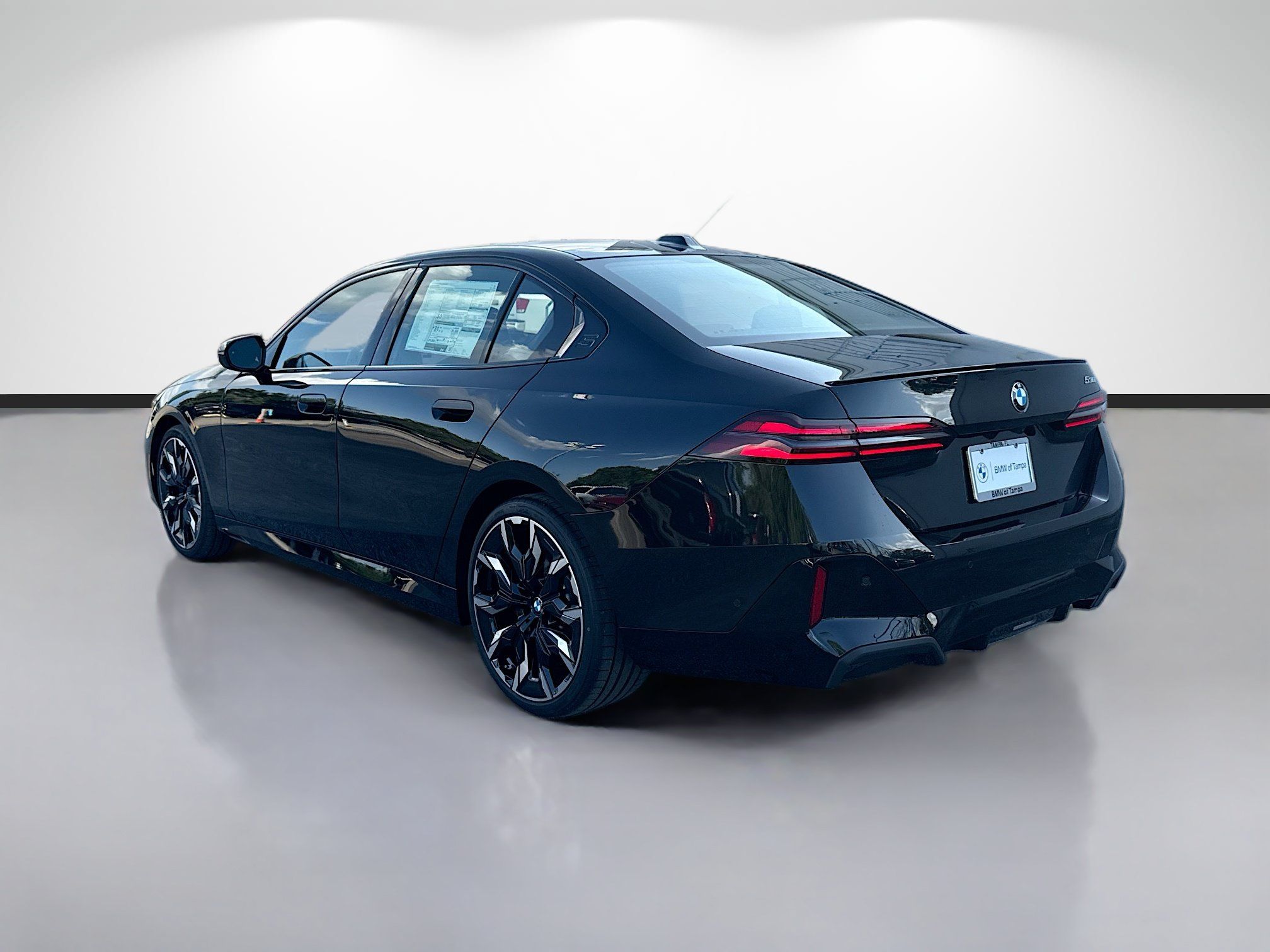 New 2027 BMW 530i w/ M Sport Package RWD image 5