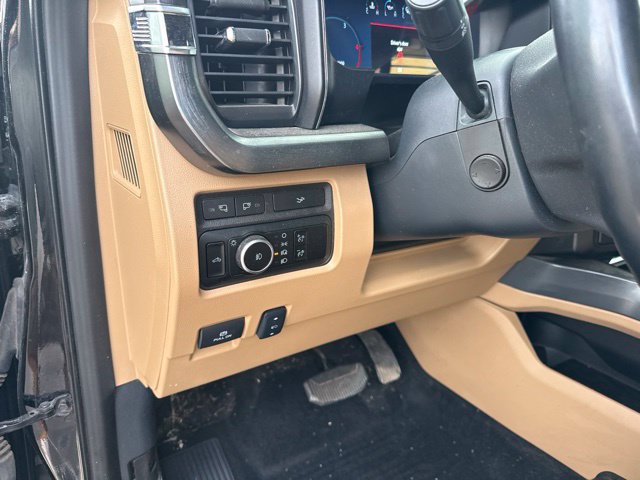 Used 2024 Ford F350 Lariat w/ Lariat Ultimate Package AWD/4WD image 14