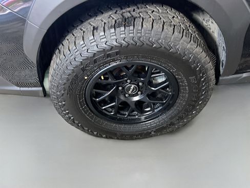 Used 2023 Subaru Crosstrek 2.5i Sport image 14