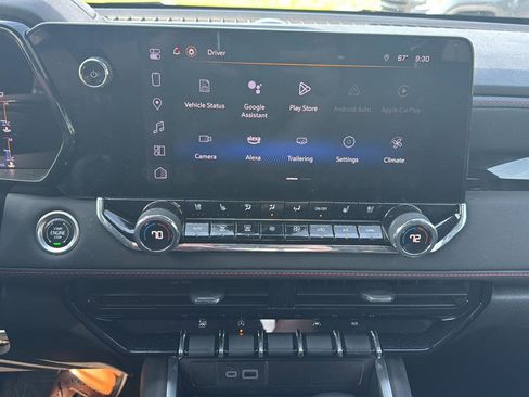Used 2023 Chevrolet Colorado Z71 w/ Z71 Convenience Package 2 AWD/4WD image 13