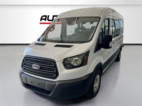 Used 2019 Ford Transit 250 148 Medium Roof image 3